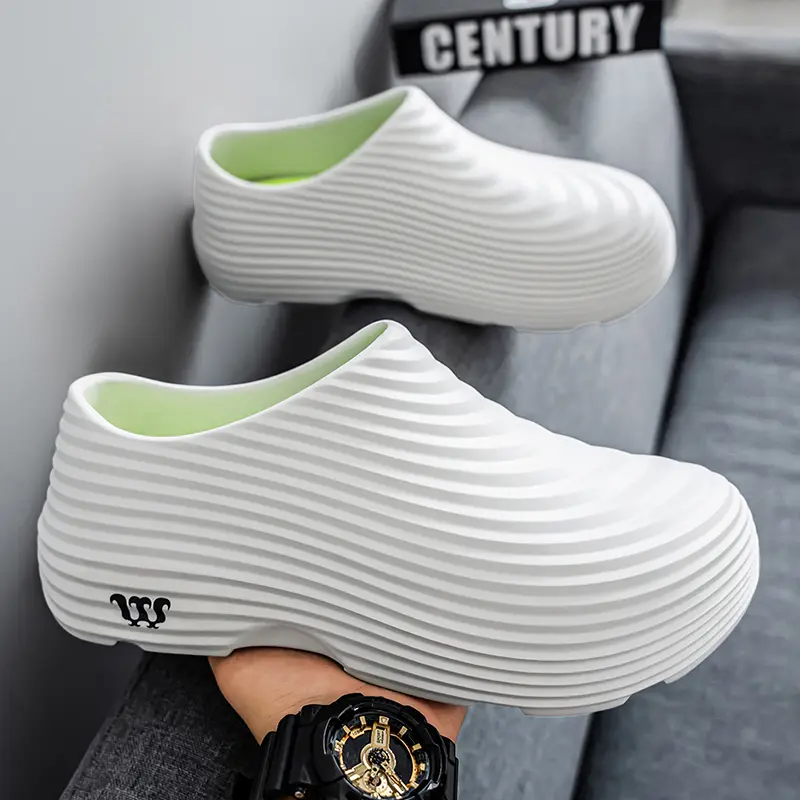 Sepatu Chef untuk Pria Model B - Kitchen Gadgets For Men ulasan dan harga